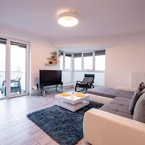 Luxury Westpark 2 Presidentialsuite With View W4 Бухарест