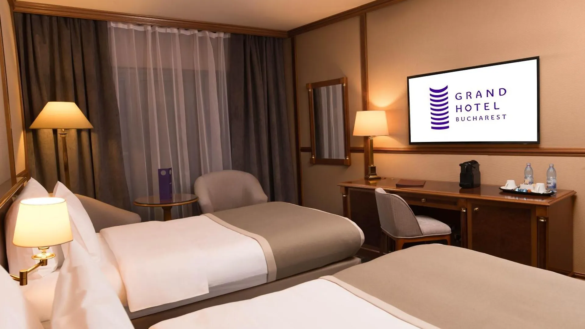 Grand Hotel Bucareste 5*,